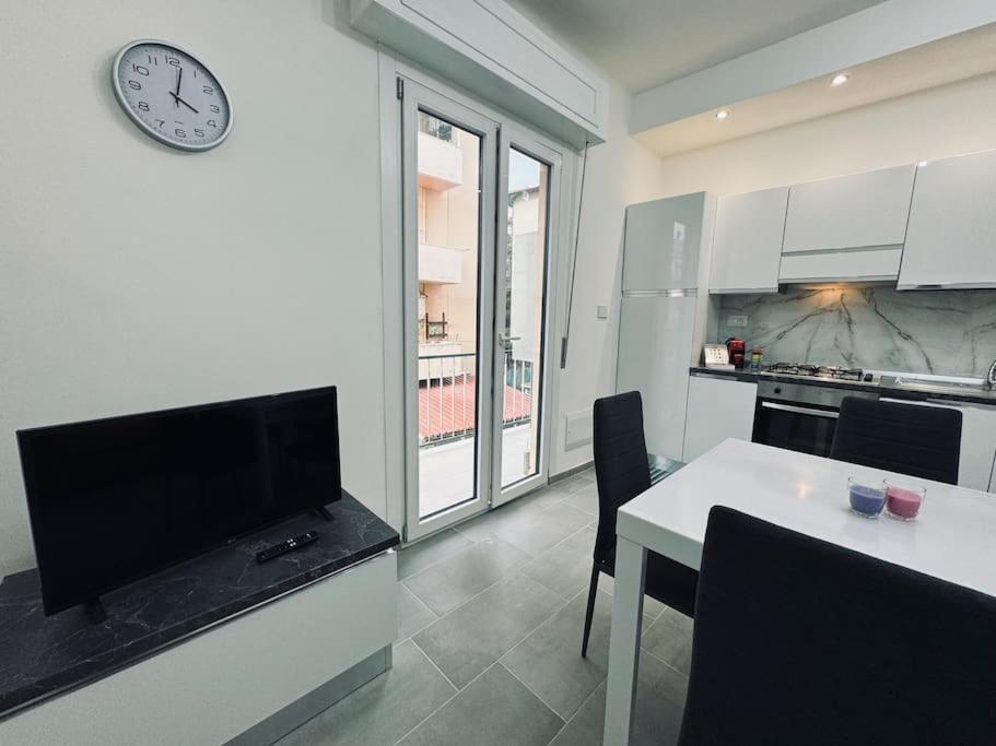 סנרמו Casa Victoria A Due Passi Dall'Ariston Internet Gratis מראה חיצוני תמונה